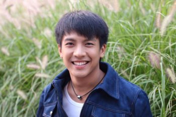 อยากมีแฟนหมอลำ "เต๋า ภูศิลป์" หมอลำหนุ่มหล่อ มาแรง แซ่บหลาย!!