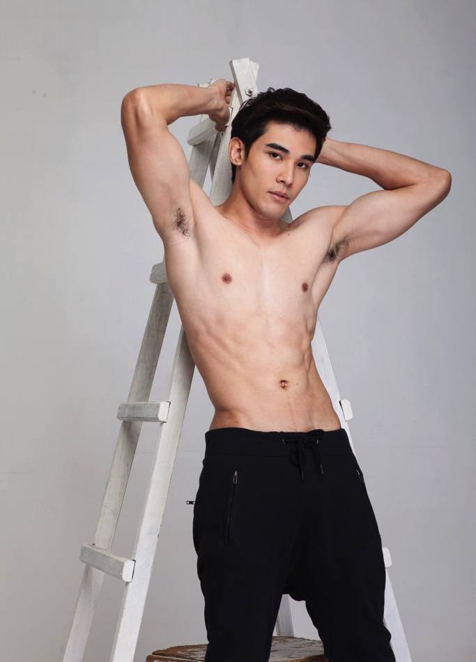 หนุ่มๆหุ่นแซ่บ จาก Glow