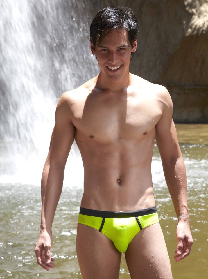 หนุ่ม ณ กาย @น้ำตก มาเป็นลำ