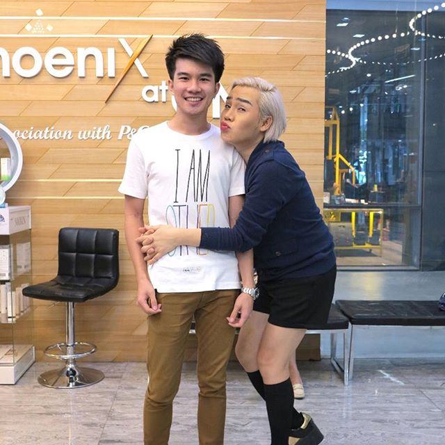 หลานปิงปอง กับชีวิตมุ้งมิ้ง แซ่บๆ ของ Jax Phoenix กับบรรดา ดาราหนุ่ม นายแบบหล่อๆ @jax_phoenix