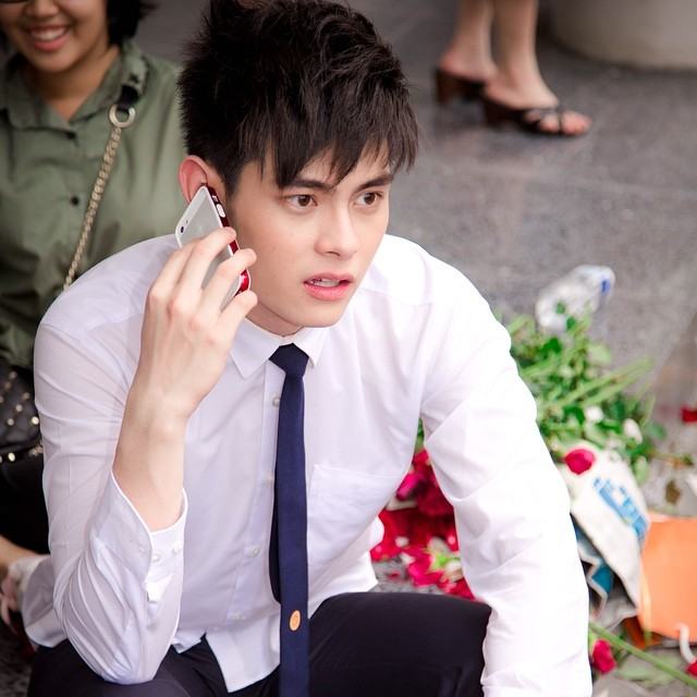 ฮอต! พระเอกหน้าหวาน หล่อหุ่นแซ่บ "เอี๊ยง สิทธา"