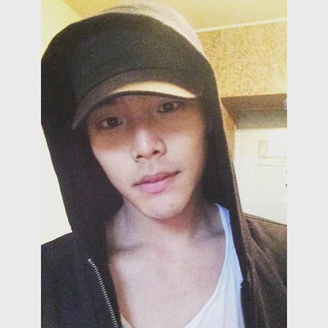 I wanna hear you calling my name, Like hey mama mama mama hey mama mama
