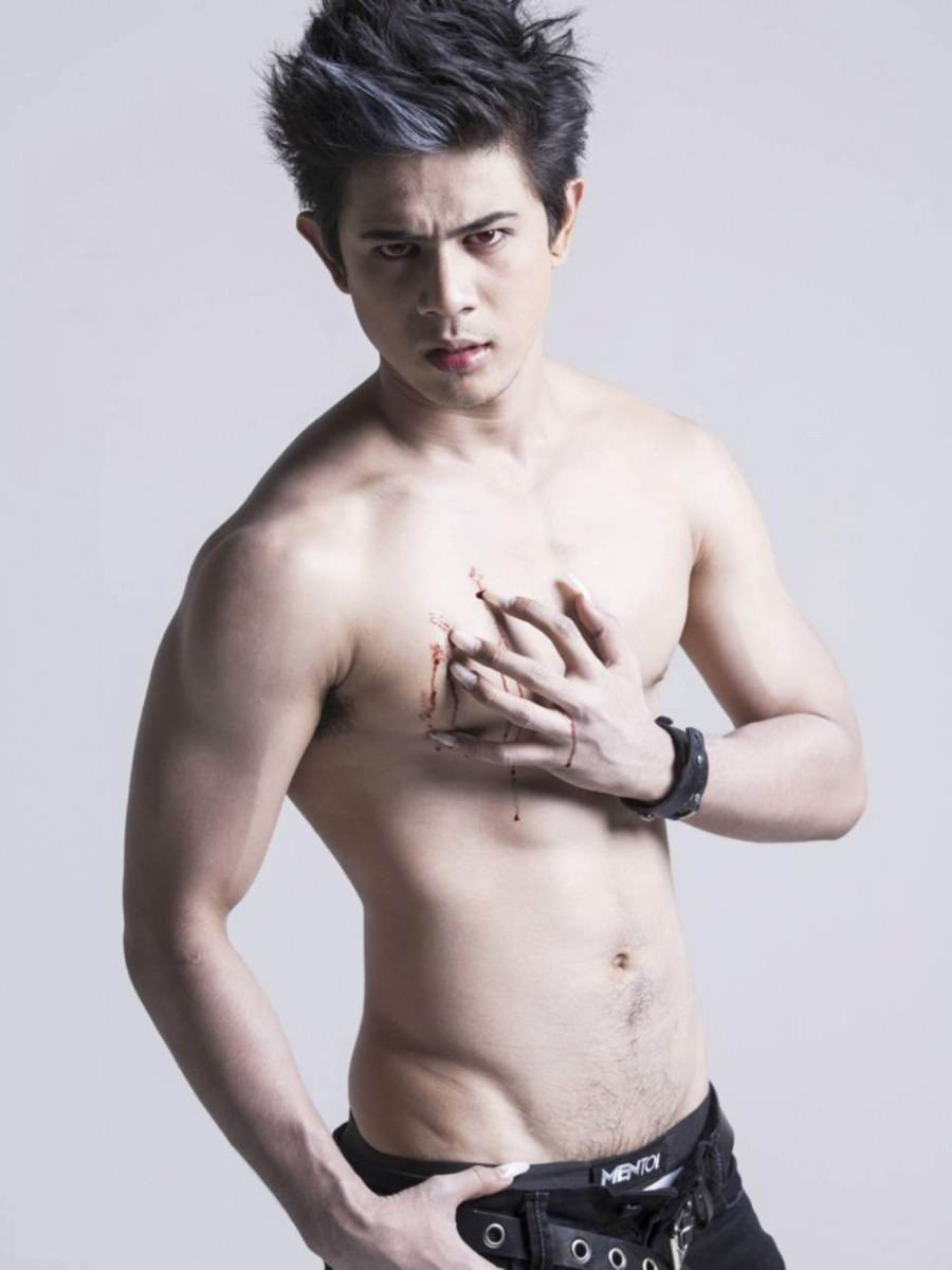 นิวส์-เบียร์-เอ็ม -3หนุ่มแวมไพร์ อยากโดนดูดเลือดเลย