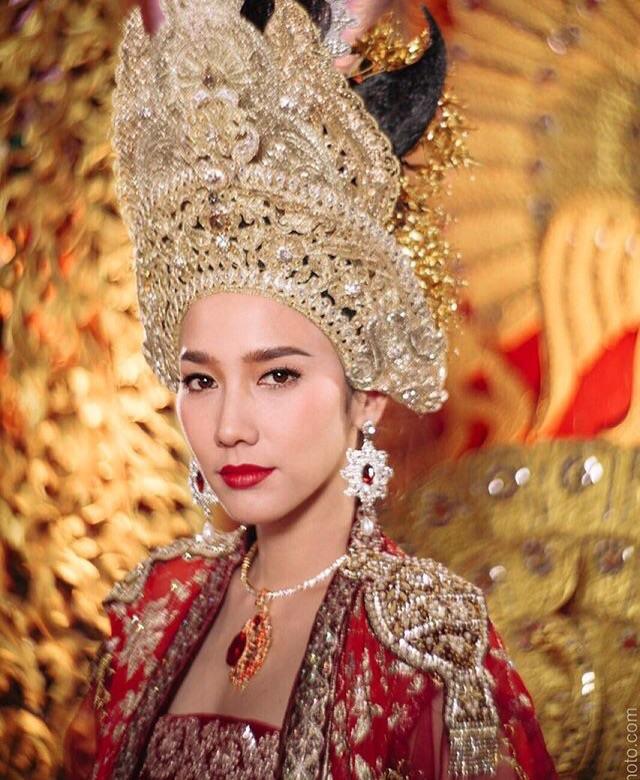 ฟิตติ้งละครฟอร์มยักษ์ "เพลิงพระนาง" สุดอลังการ