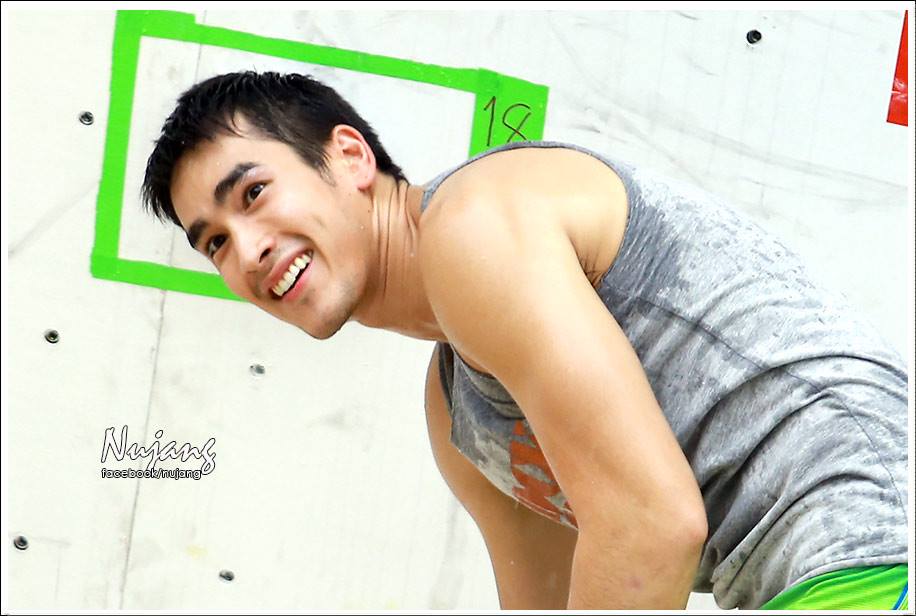 แบรรี่  สดใสมากๆ