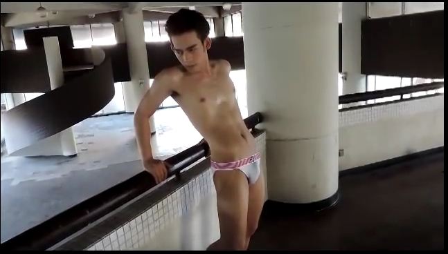 นายฟิว @MAX