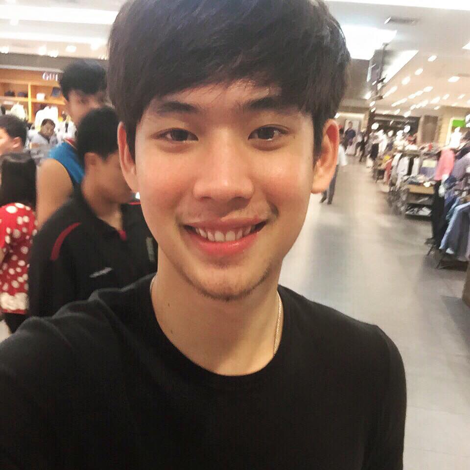ต้น นราธิป นักบาสหน้าใสจากทีม Mono Thewphaingarm