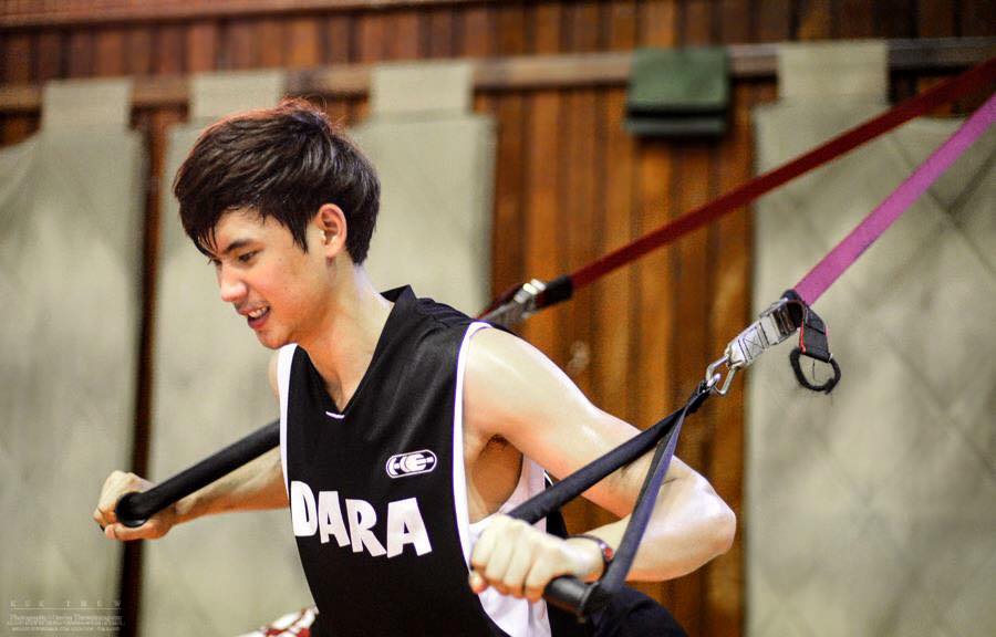 ต้น นราธิป นักบาสหน้าใสจากทีม Mono Thewphaingarm