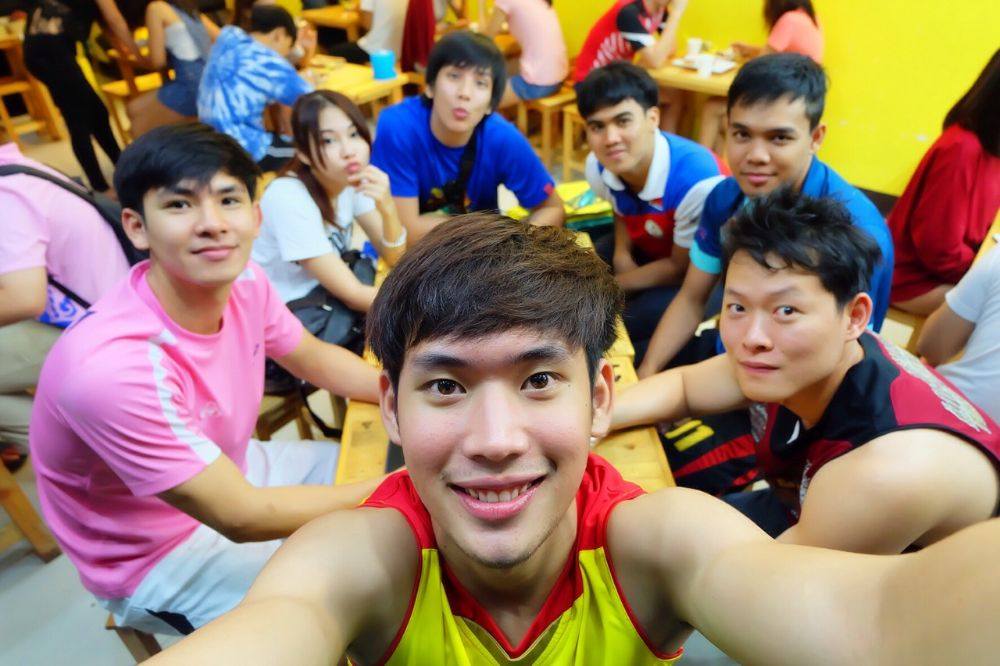 ต้น นราธิป นักบาสหน้าใสจากทีม Mono Thewphaingarm
