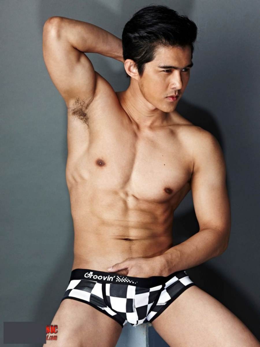 หนุ่มแซ่บ นายนเรนทร์