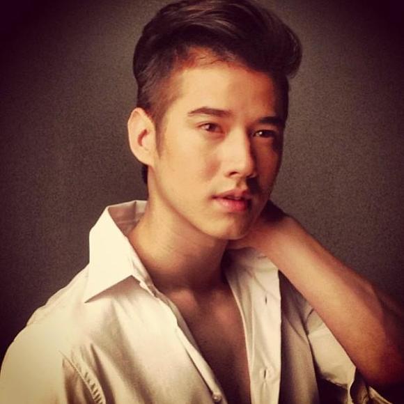 หล่อทุกมุมมอง " มาริโอ้ เมาเร่อ "
