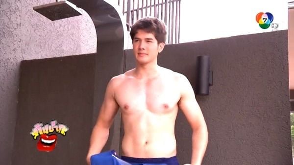 มิกค์ ทองระย้า
