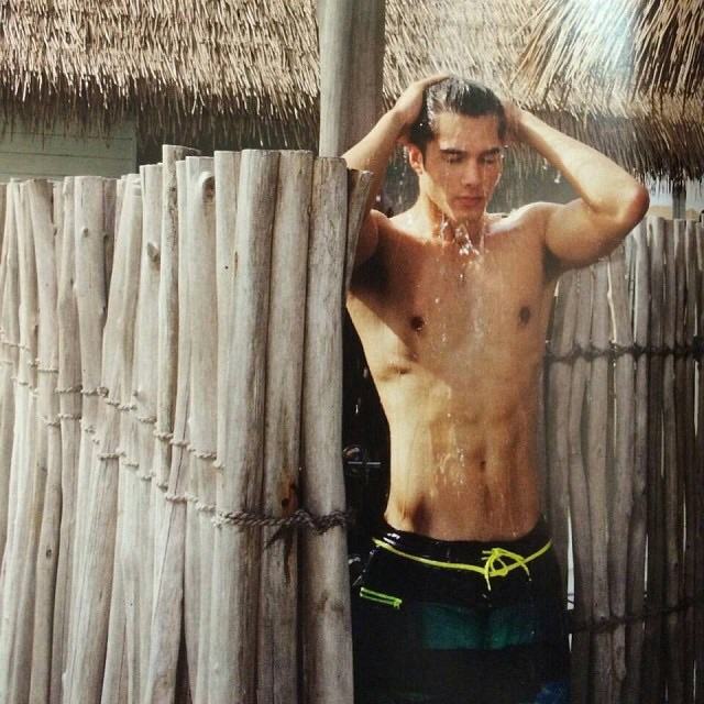 มิกค์ ทองระย้า