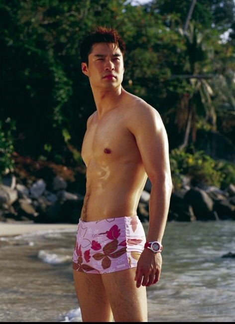 ดาราสมัยก่อนเป้าตุง