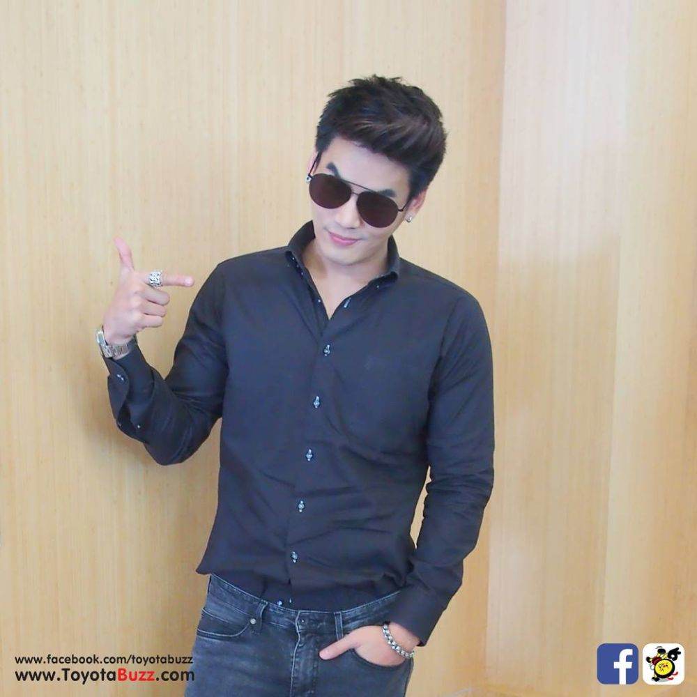 ฮั่น เดอะสตาร์ ที่โตโยต้า บัสส์ สาขาเพชรเกษม 88