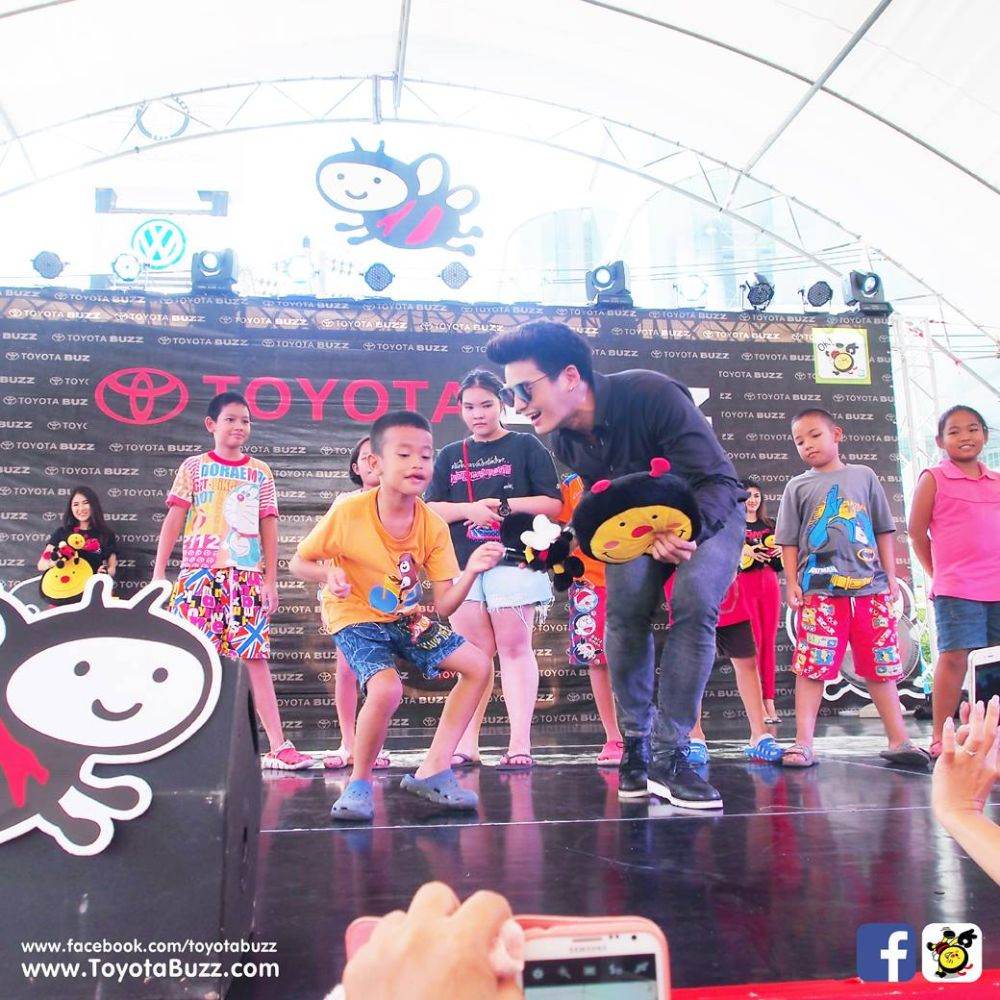 ฮั่น เดอะสตาร์ ที่โตโยต้า บัสส์ สาขาเพชรเกษม 88