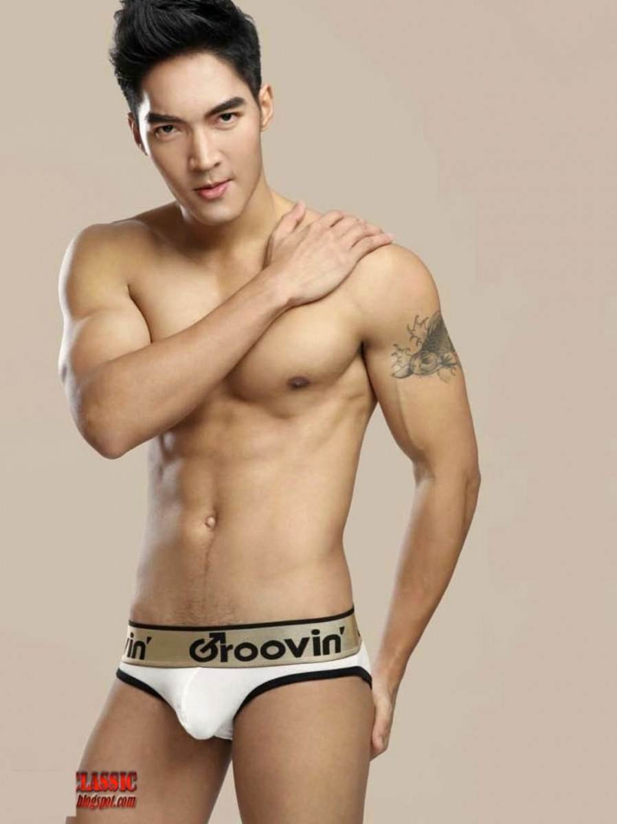 เมจิ-พิพัฒน์พงษ์