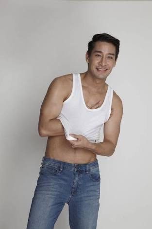 ป้อง ณวัฒน์