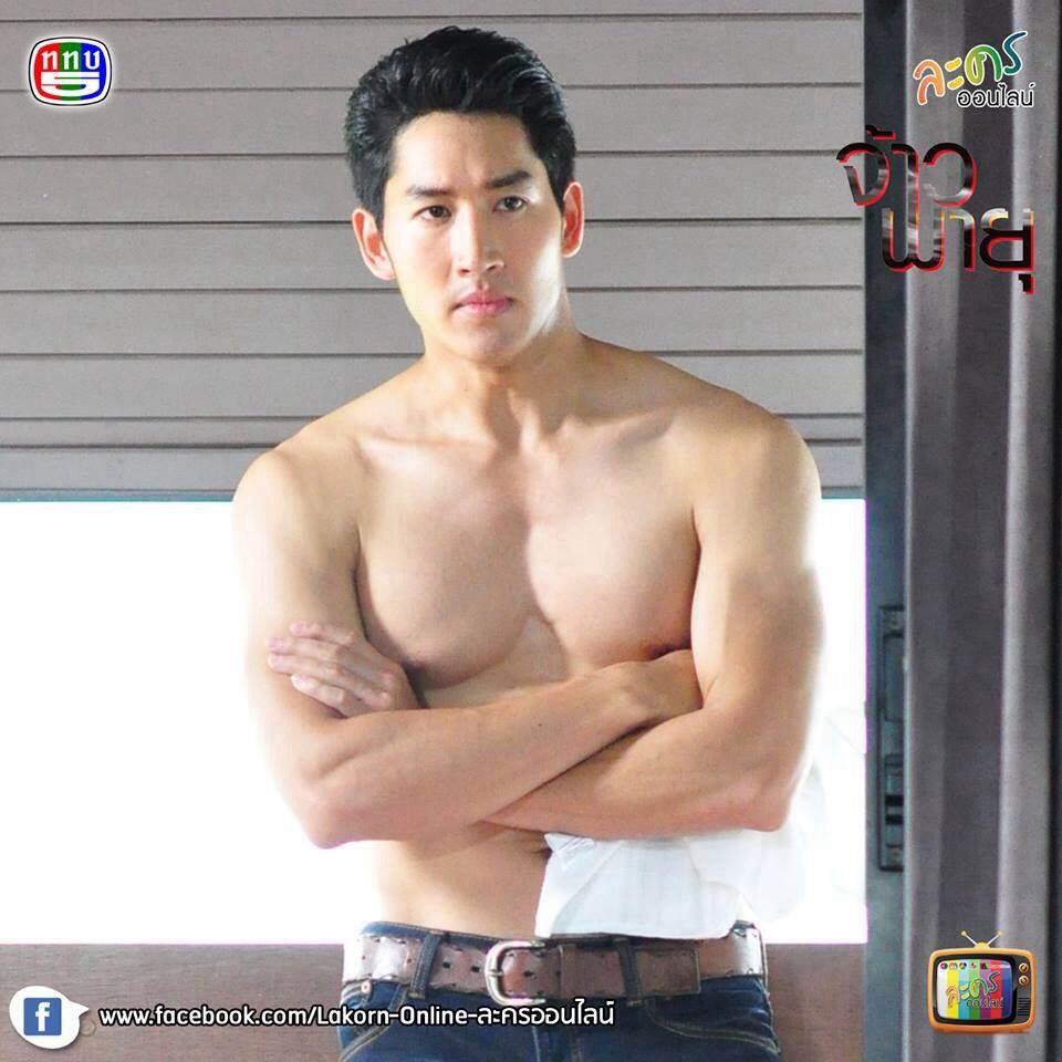 ไนกี้ นิธิดล