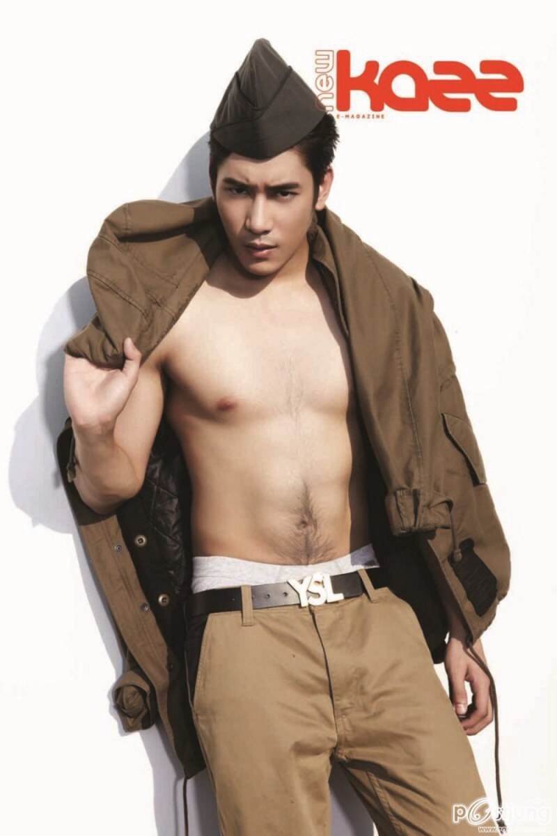 ดาราหล่อเข้ม