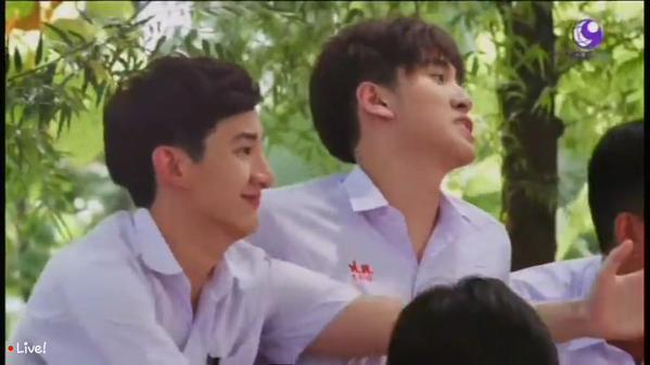 สะใจมาก! เอิ้น ตามง้อ พีท .. แต่ไม่สำเร็จ อิอิ!! Lovesick2