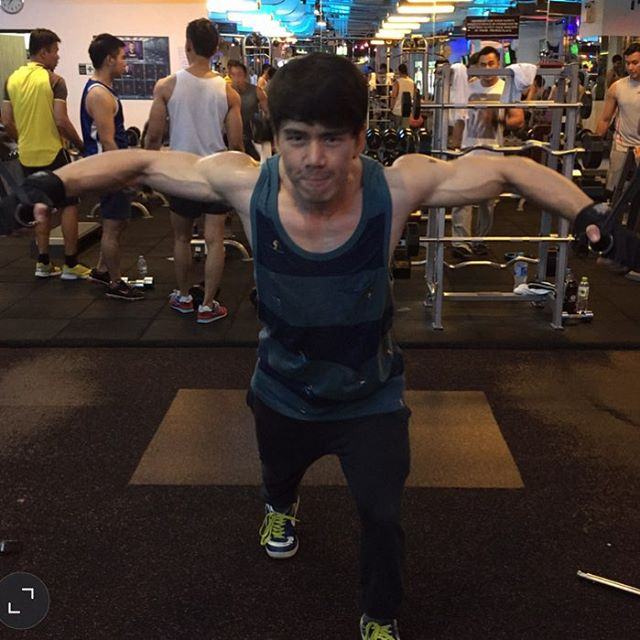 ฟิตมาก!! กำปั้น บาซู @ gp_bazoo
