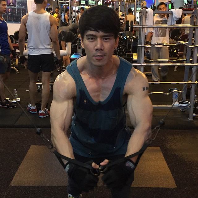 ฟิตมาก!! กำปั้น บาซู @ gp_bazoo