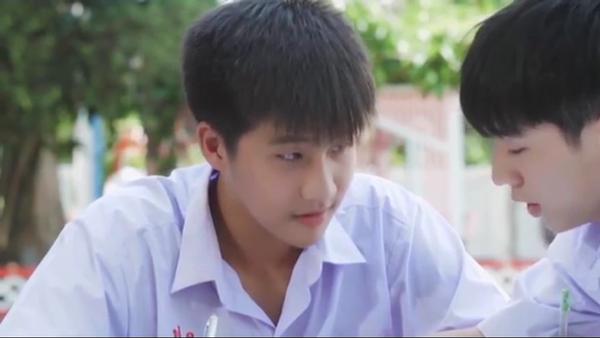 มาร์ค นายหล่อทั้งตัวและหัวใจจริงๆ "มาวินหันมามองมาร์คบ้างได้มั้ย" Lovesick2