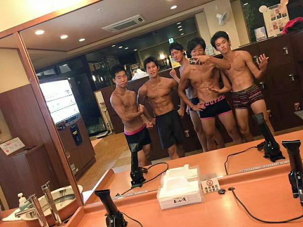 ผู้ชายพาเพลิน