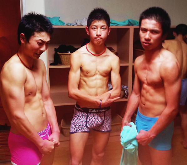 ผู้ชายพาเพลิน