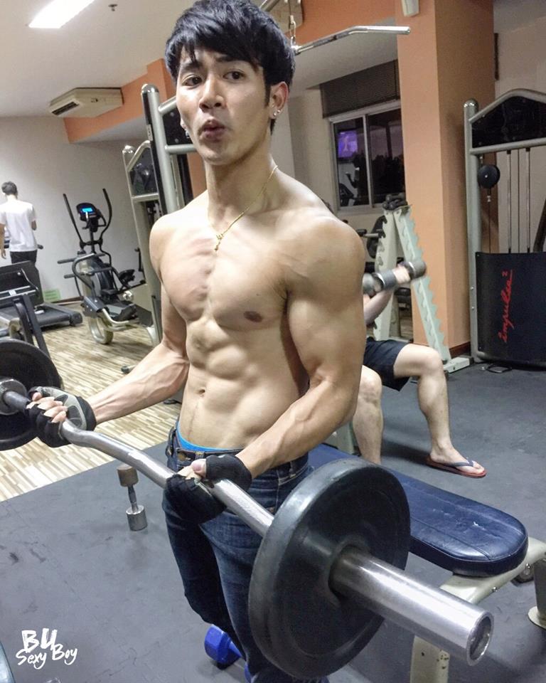 เลียหนักๆ
