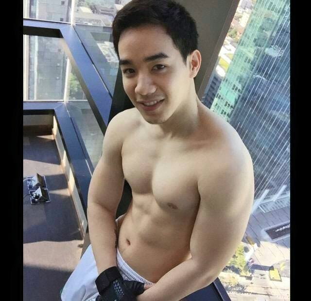 เลียหนักๆ