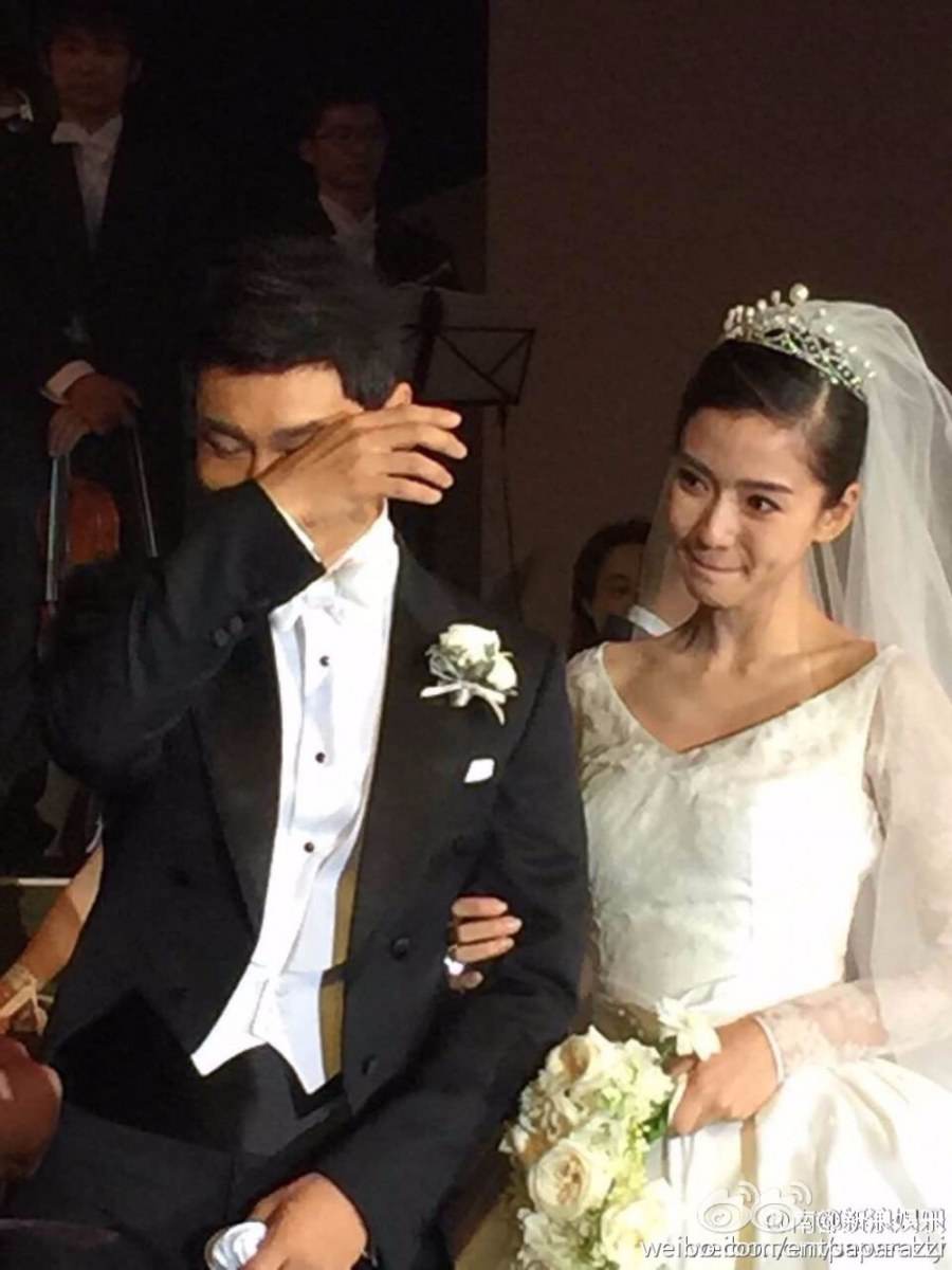 งานแต่งงานของ หวงเสี่ยวหมิง และแองเจอล่า เบบี้ (หยางหยิง) สองนักแสดงจากจีน