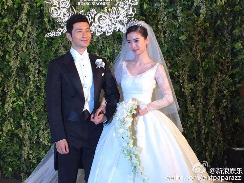 งานแต่งงานของ หวงเสี่ยวหมิง และแองเจอล่า เบบี้ (หยางหยิง) สองนักแสดงจากจีน
