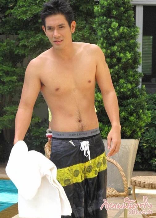 อ๋อม อรรคพันธ์ ใหญ่มากก