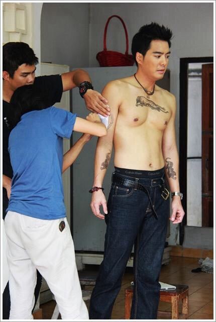 รวมกล้ามดาราไทย มีแต่คนใหญ่ๆ