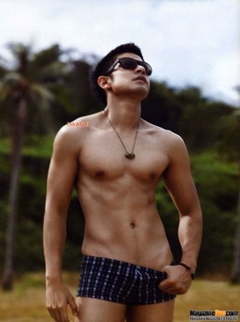 รวมกล้ามดาราไทย มีแต่คนใหญ่ๆ