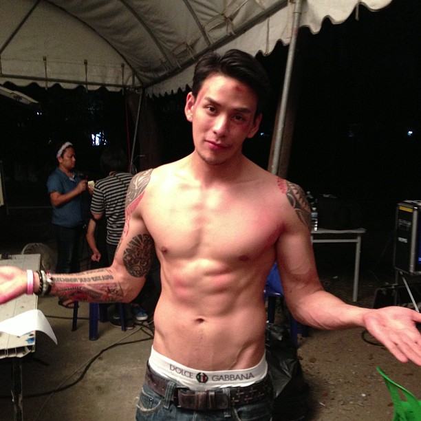 แทค ภรัณยู แน่นคับทะลุจอ