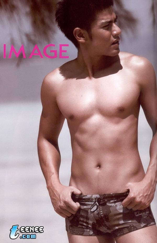 ภูริ หล่อเข้มดกใหญ่ยาว