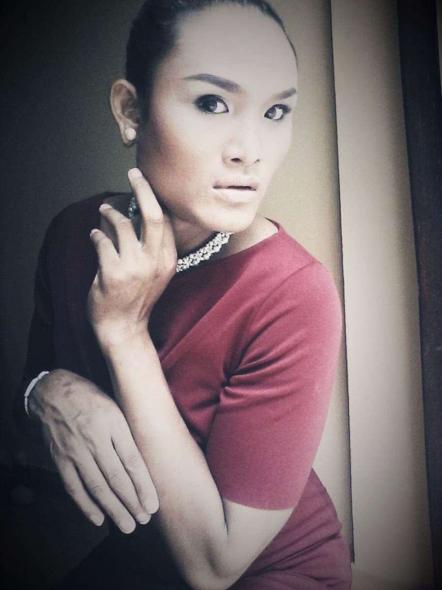 นางแบบหน้าเก๋