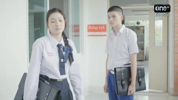ชอบเข้าข้างหลังหรอนน #Hormones3 :10-10-2015