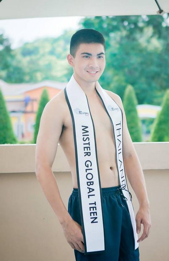 เบาเบา Mister Globle Teen 2015 ในชุดว่ายน้ำ...ว้าววว