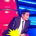 หมดกัน ! ภาพลักษณ์ โค้ชก้อง สหรัถ นั่งแบบนี้ ในรายการ เดอะวอยซ์