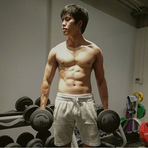 อยากโดนอุ้มแตง อุต๊ะ...