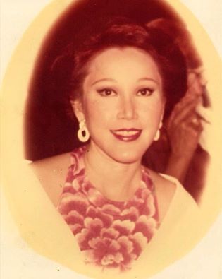 "สุมณี คุณะเกษม" บาร์บี้เมืองไทย สมัยแรกรุ่น