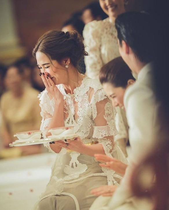 ดารา  ราตรีสีขาว และ วันแต่งงาน !