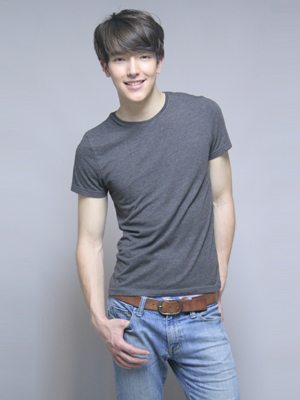 หล่อปังมาก! Robinson Bancroft นายแบบลูกครึ่งญี่ปุ่น-อังกฤษ ที่สาว ๆ ตามกรี๊ด