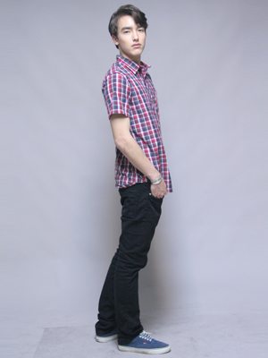 หล่อปังมาก! Robinson Bancroft นายแบบลูกครึ่งญี่ปุ่น-อังกฤษ ที่สาว ๆ ตามกรี๊ด