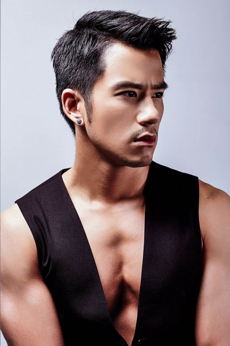 หล่อว่ะเฮ้ยยย เลียๆ