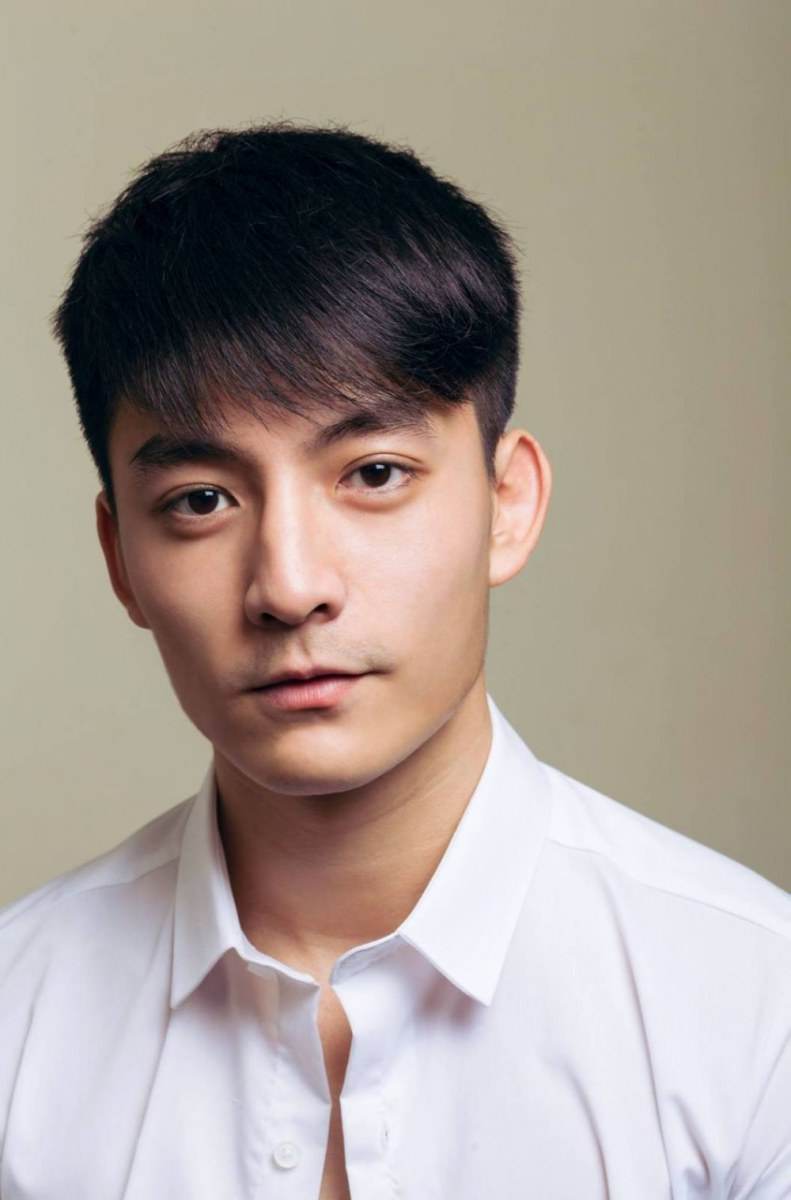 หล่อว่ะเฮ้ยยย เลียๆ
